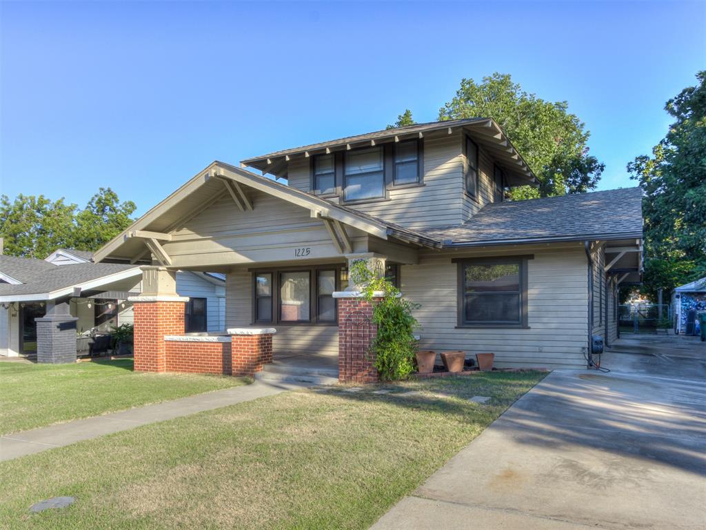 1225 NW 44th Street