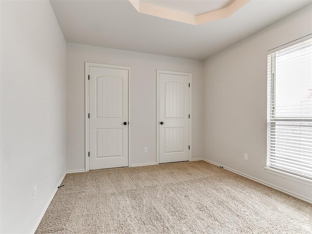11709 Gwendolyn Lane
