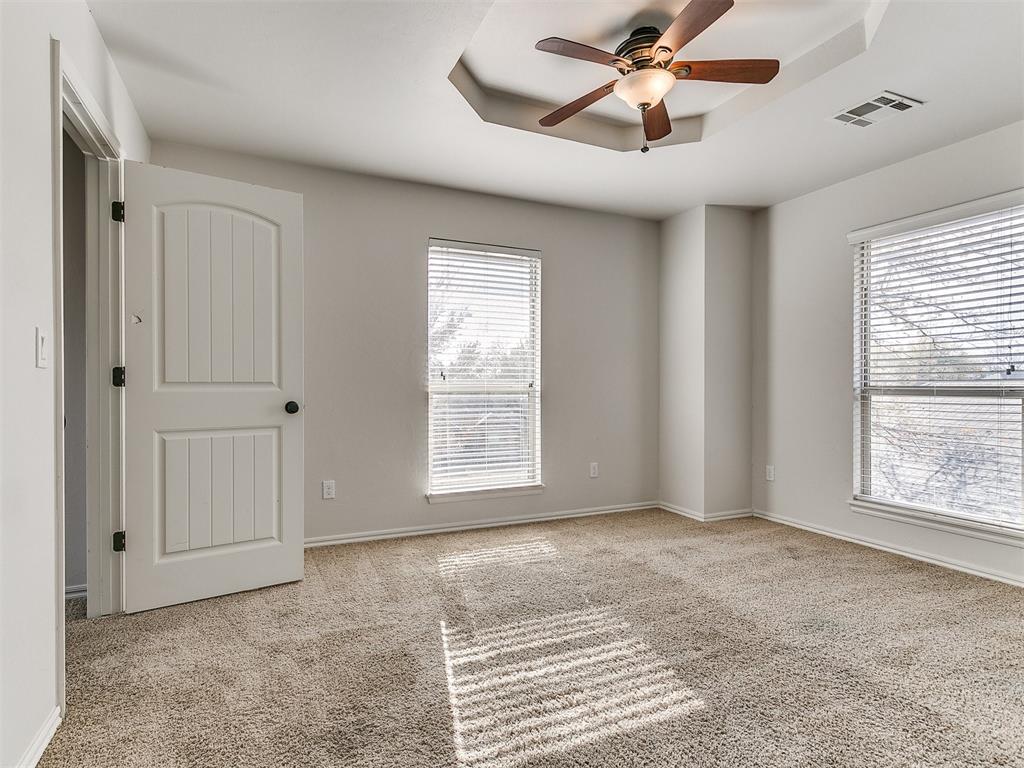 11709 Gwendolyn Lane
