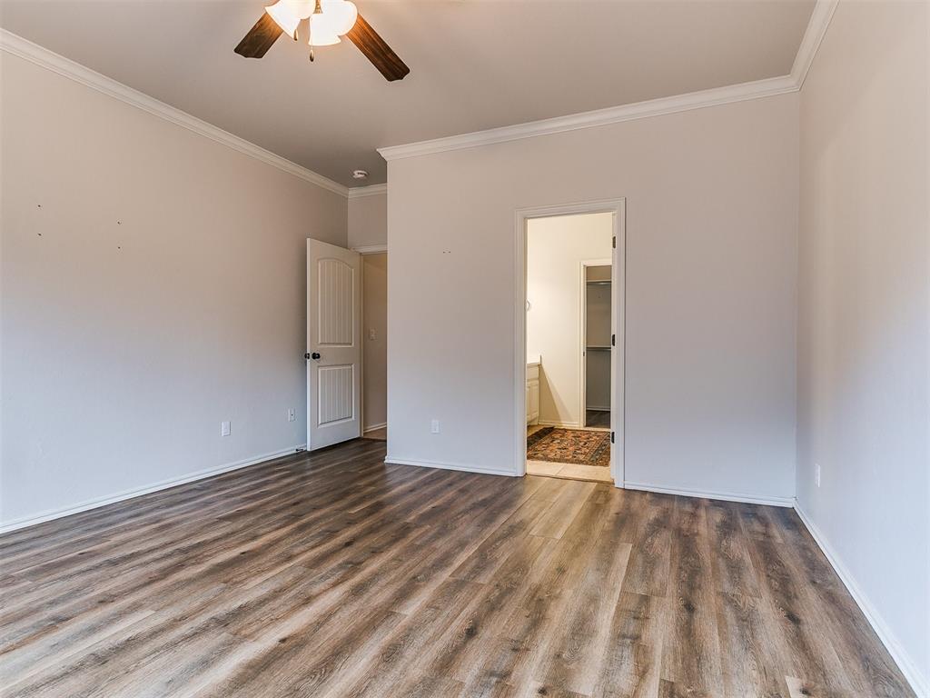 11709 Gwendolyn Lane
