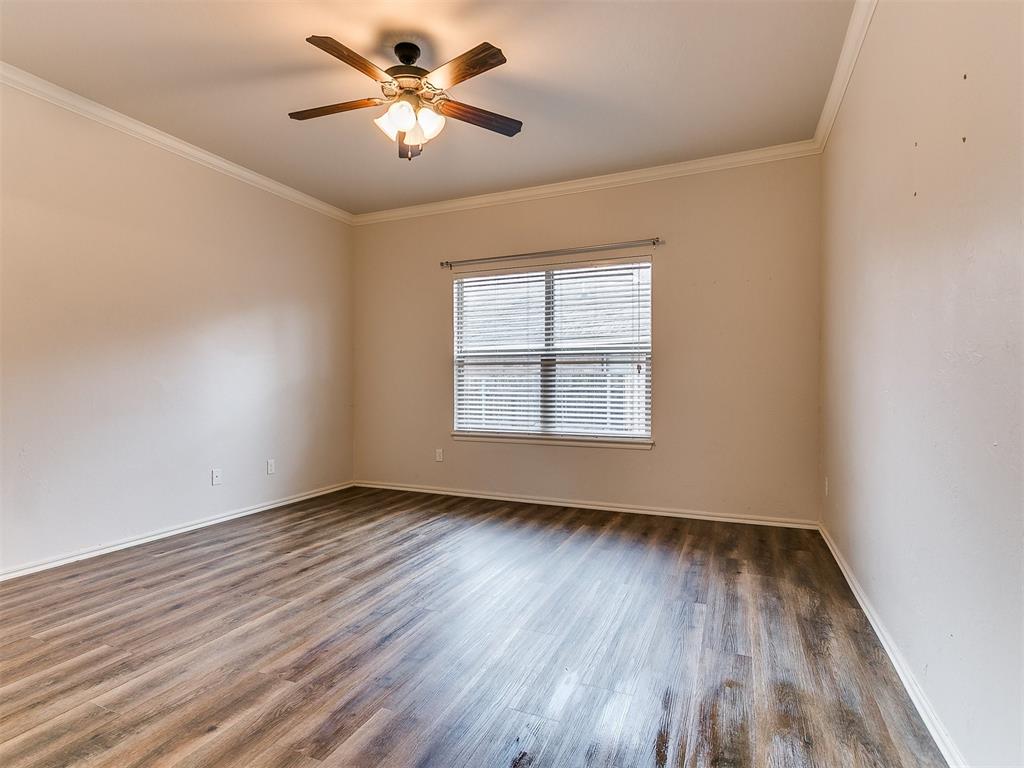 11709 Gwendolyn Lane