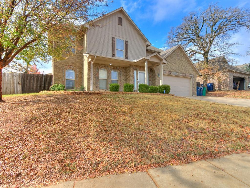 11709 Gwendolyn Lane