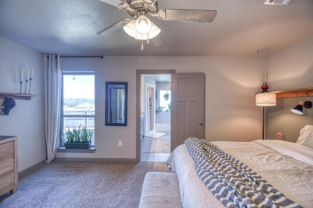 3702 King Arthur Court