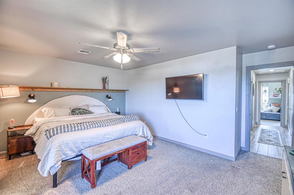 3702 King Arthur Court