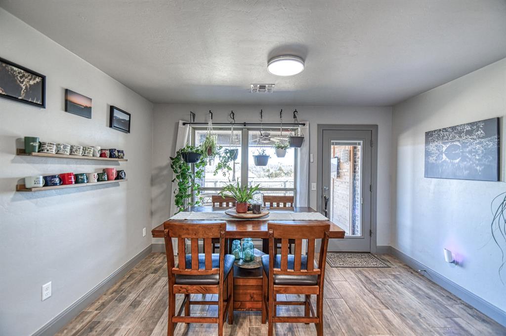 3702 King Arthur Court