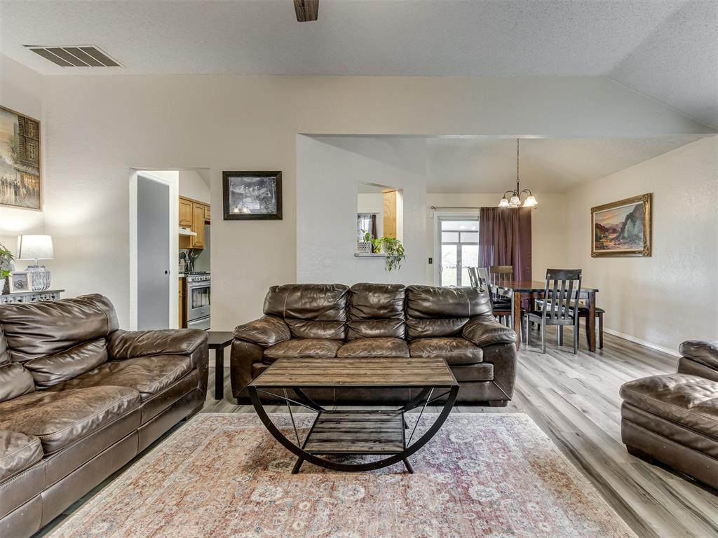 8409 Stonewood Drive