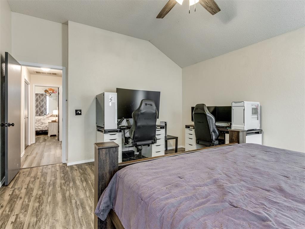 8409 Stonewood Drive