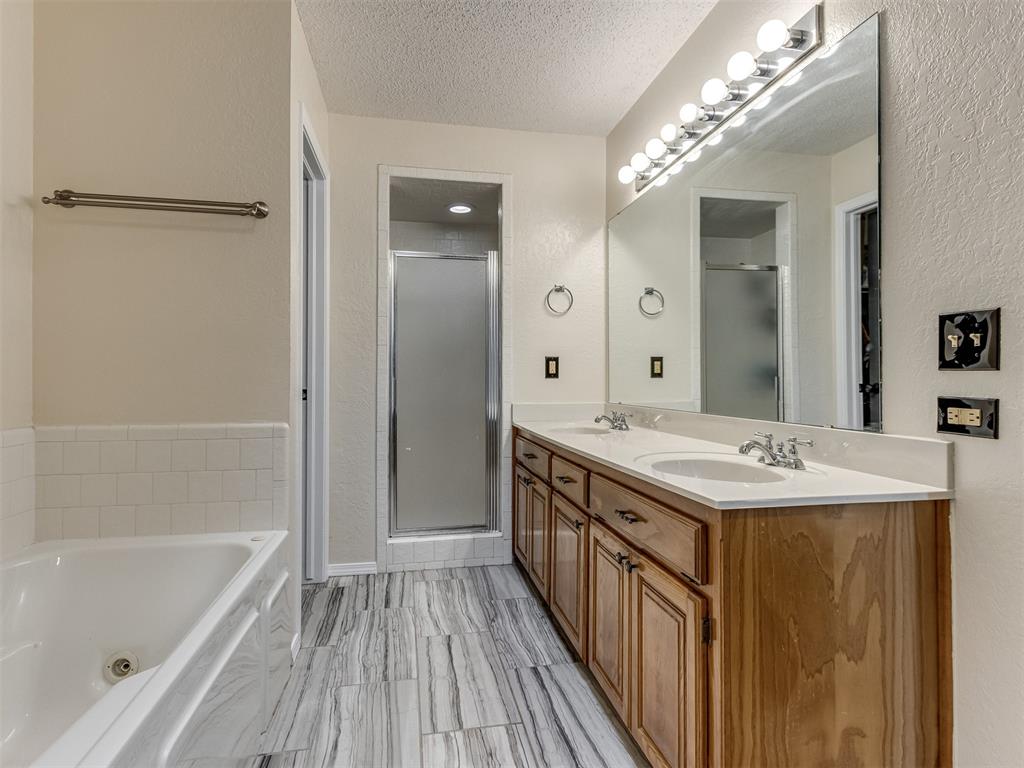 8409 Stonewood Drive