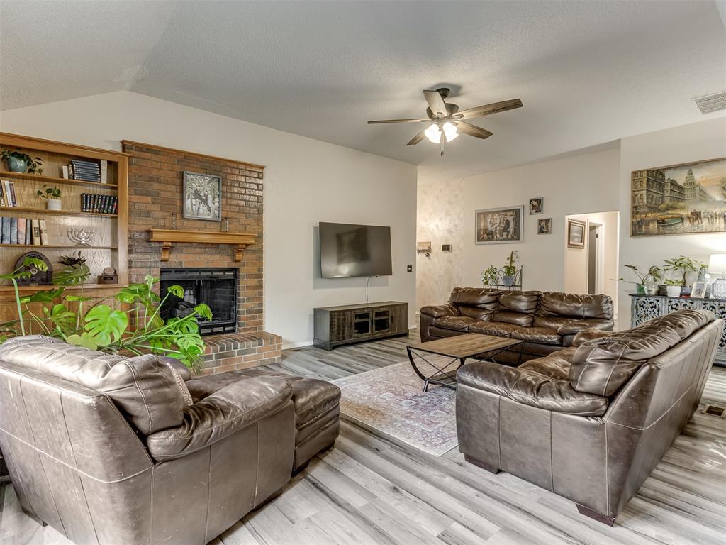 8409 Stonewood Drive