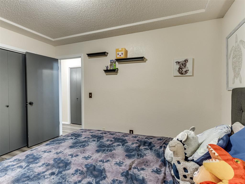 8409 Stonewood Drive