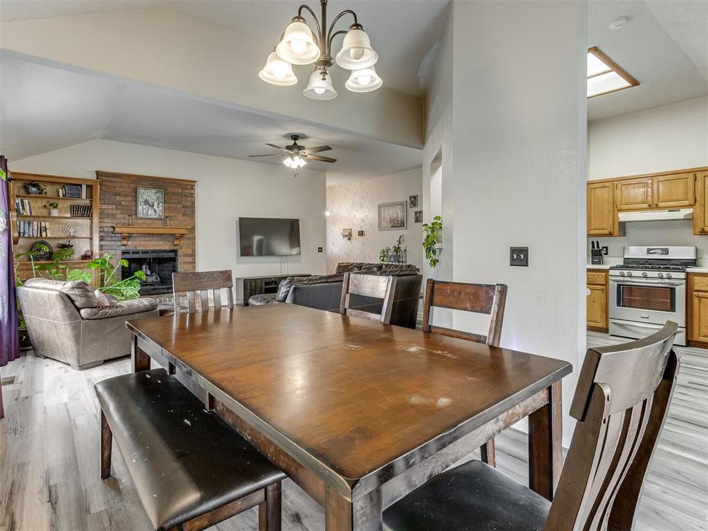 8409 Stonewood Drive