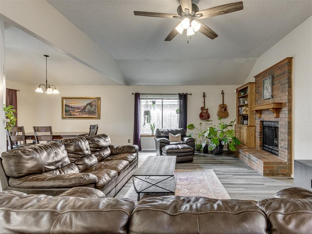 8409 Stonewood Drive