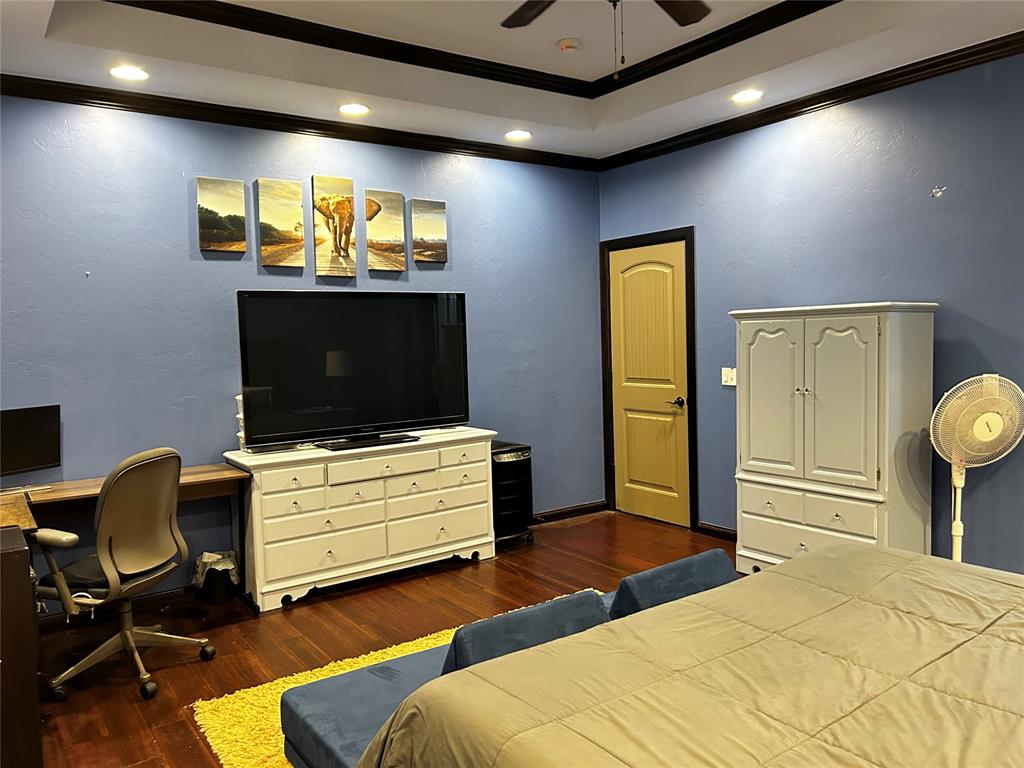 15813 E Sky Run Drive