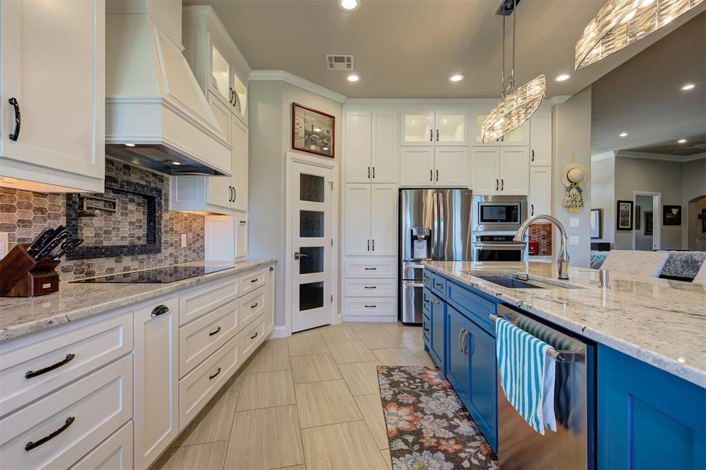 209 Saint Claire Drive