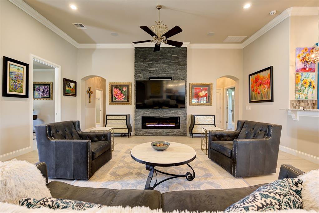 209 Saint Claire Drive