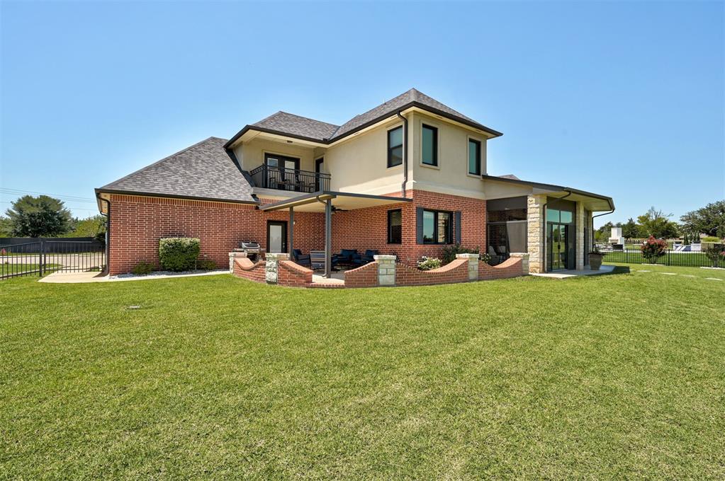 209 Saint Claire Drive