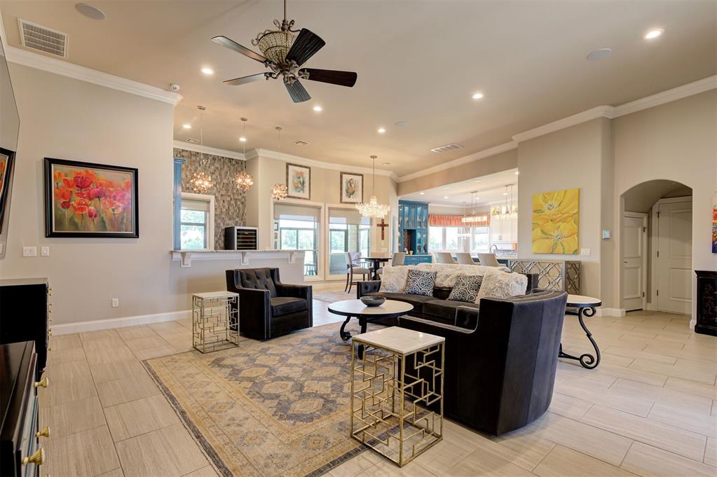 209 Saint Claire Drive