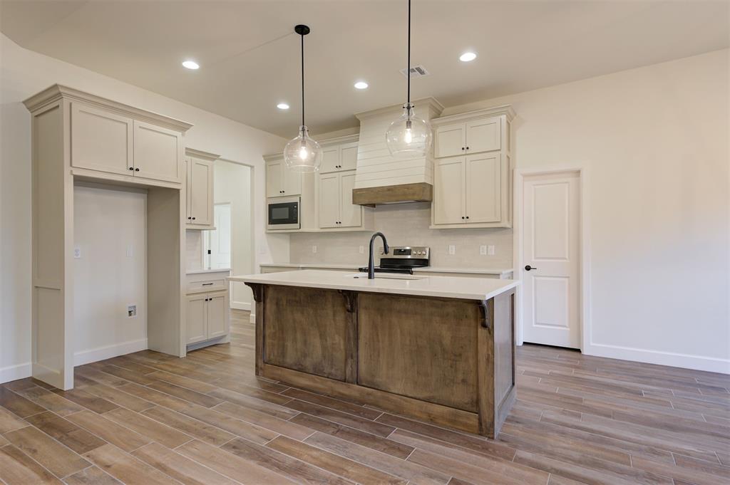 11741 White Tail Ridge