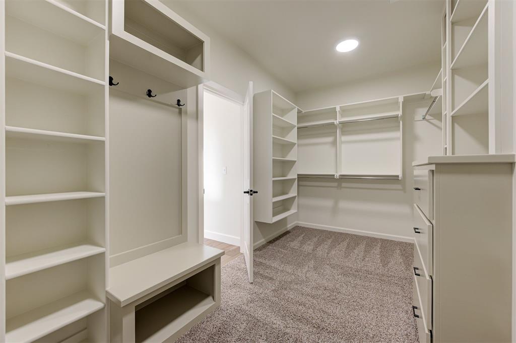 11741 White Tail Ridge