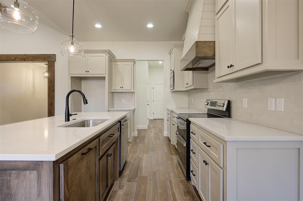 11741 White Tail Ridge