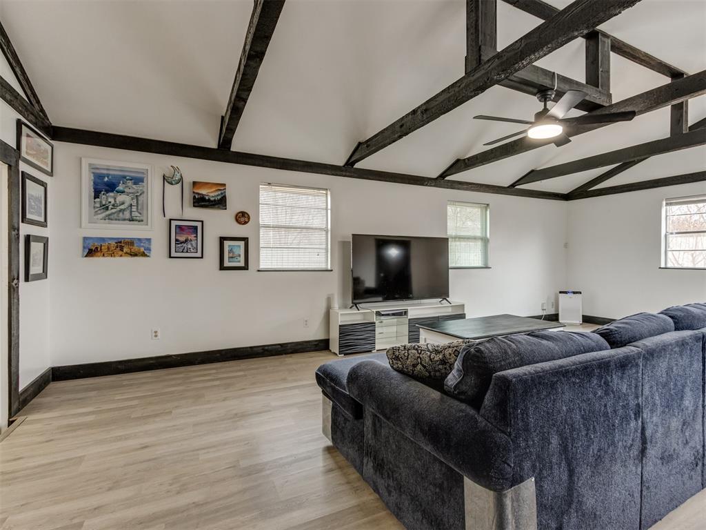 5924 NW 62nd Terrace