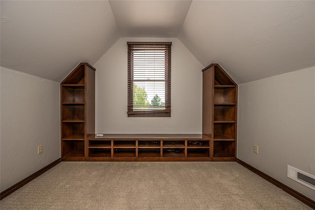 16616 Little Leaf Lane