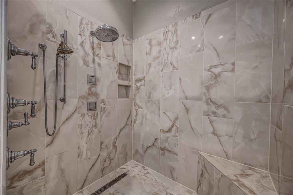 16616 Little Leaf Lane