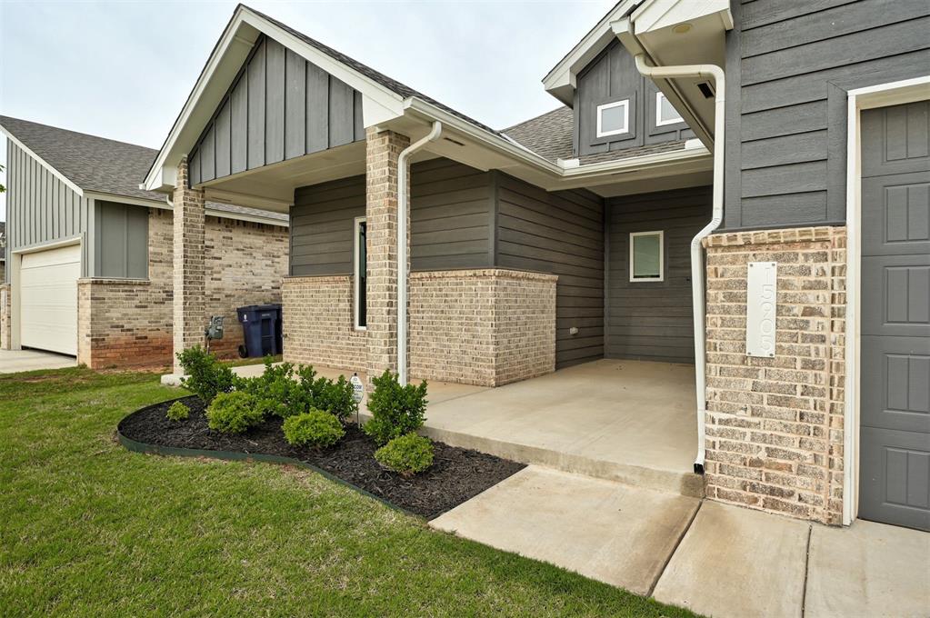 15905 Capri Lane
