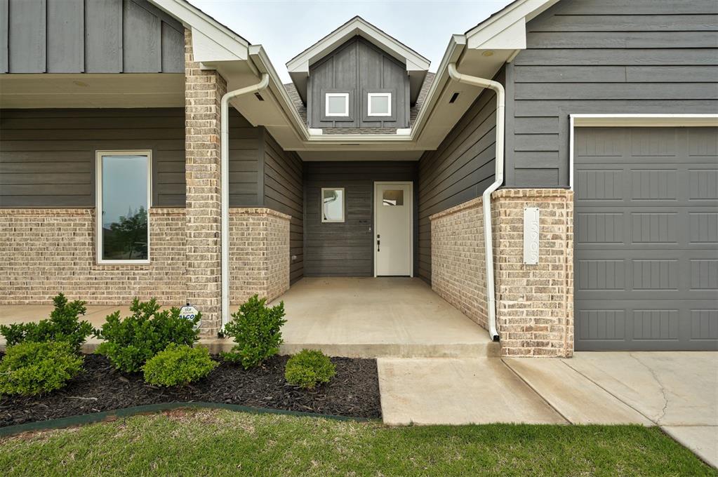 15905 Capri Lane