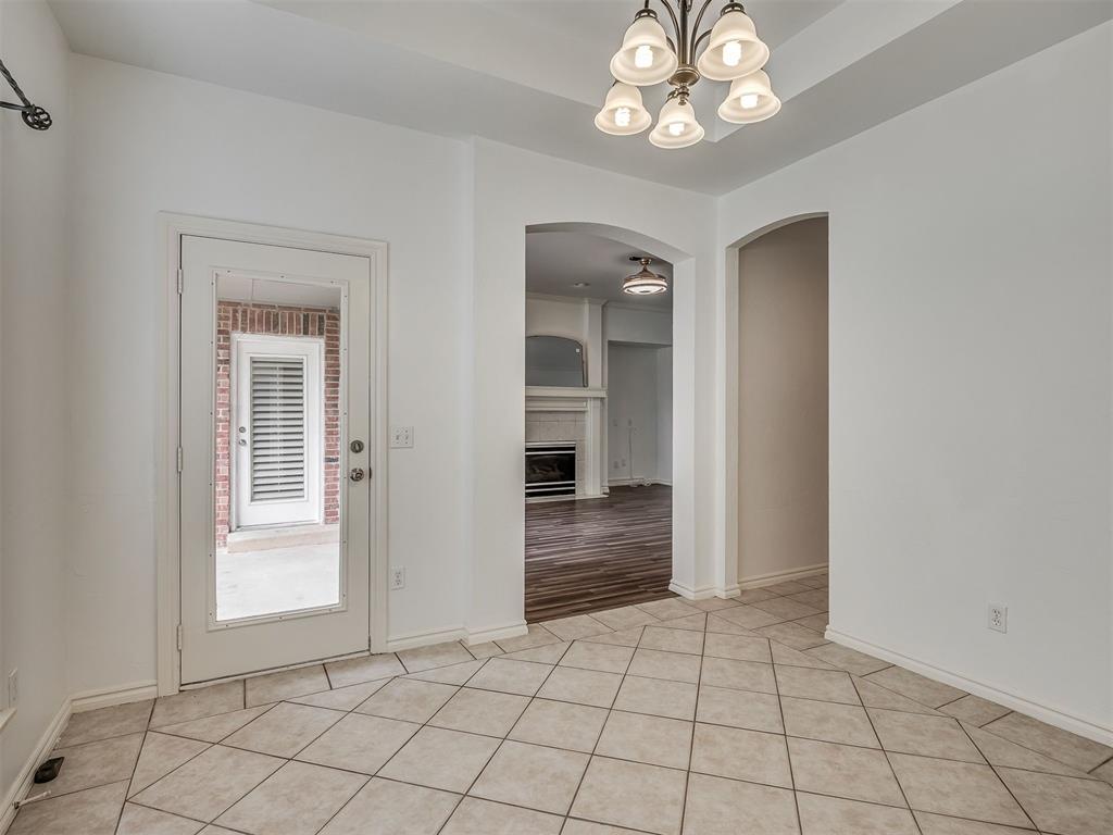 733 Longmeadow Lane