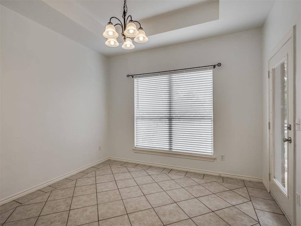 733 Longmeadow Lane