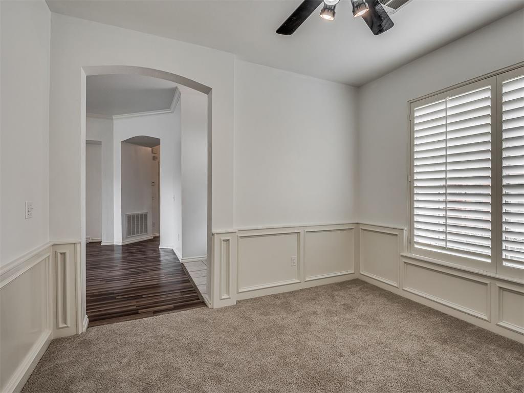 733 Longmeadow Lane
