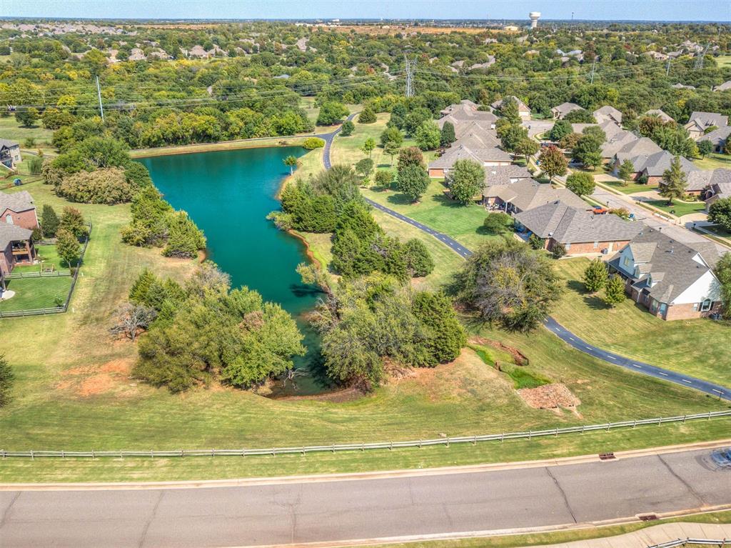 733 Longmeadow Lane