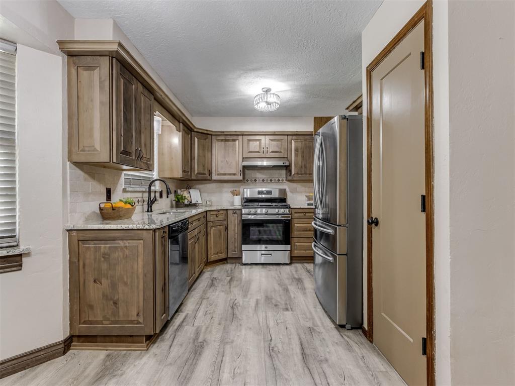 1524 Wilshire Avenue