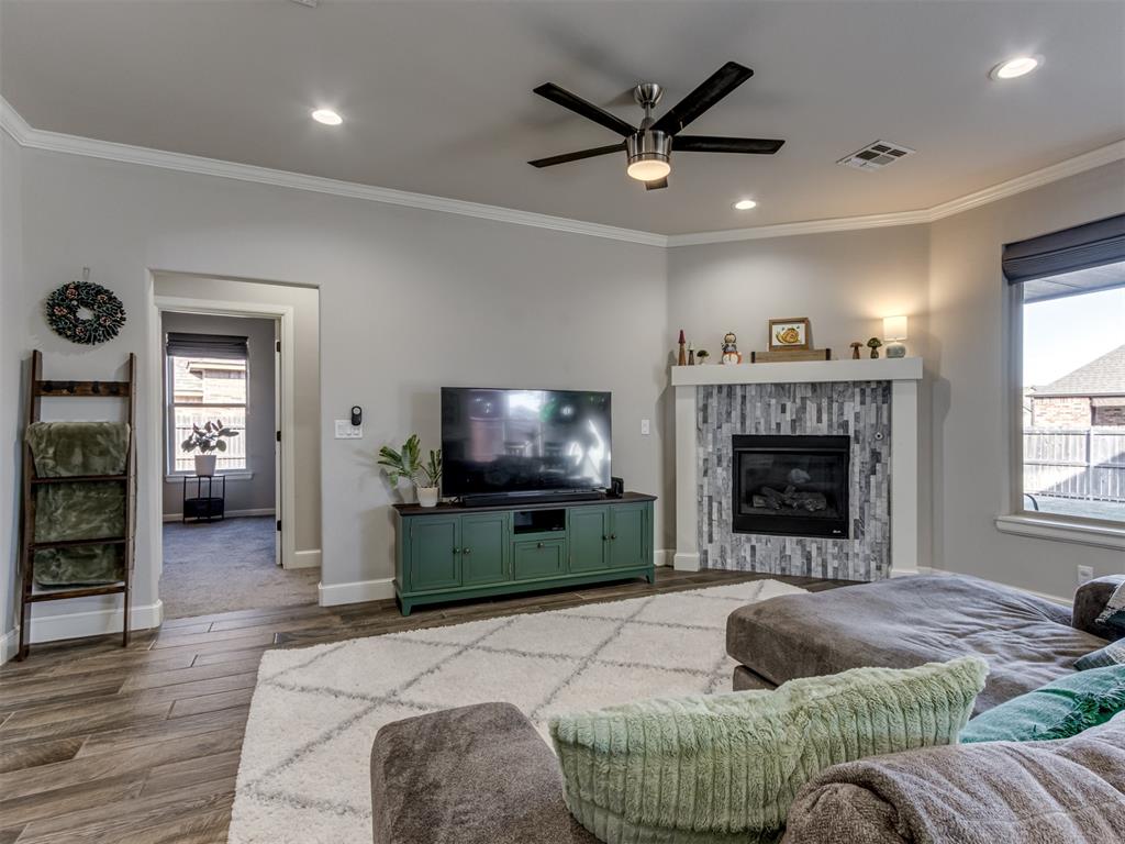 6504 Bent Wood Drive