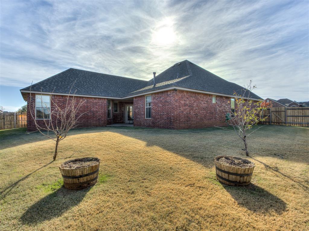 6504 Bent Wood Drive