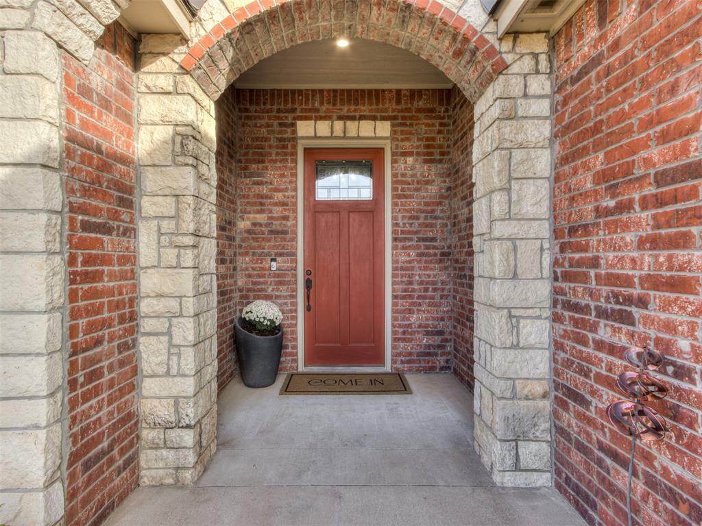 6504 Bent Wood Drive