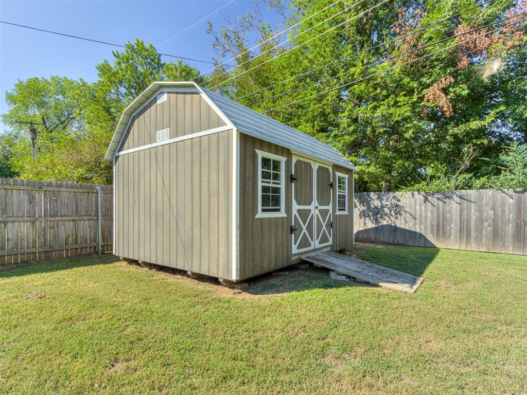 1524 Wilshire Avenue