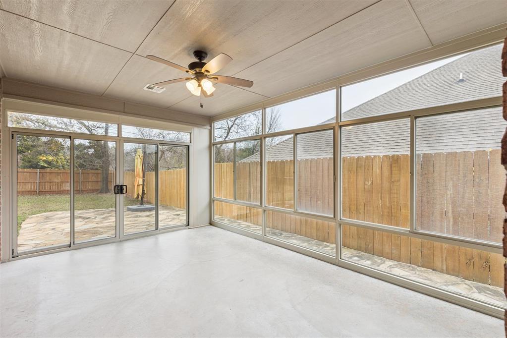13920 Oxford Drive