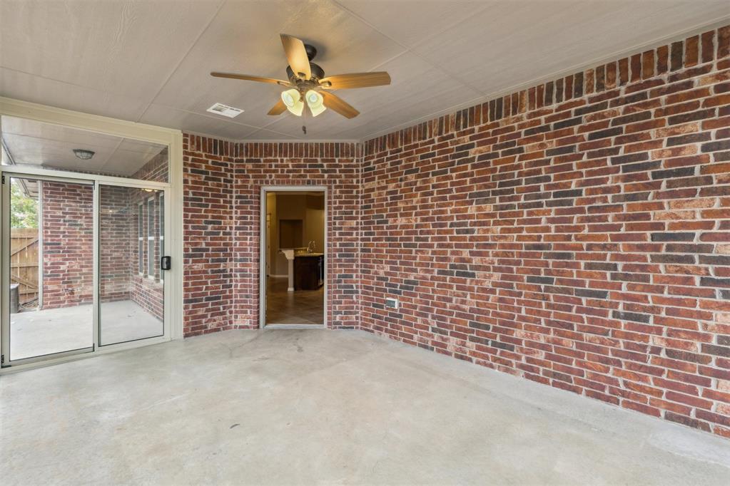 13920 Oxford Drive