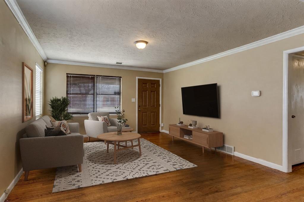 10701 Whitehaven Drive