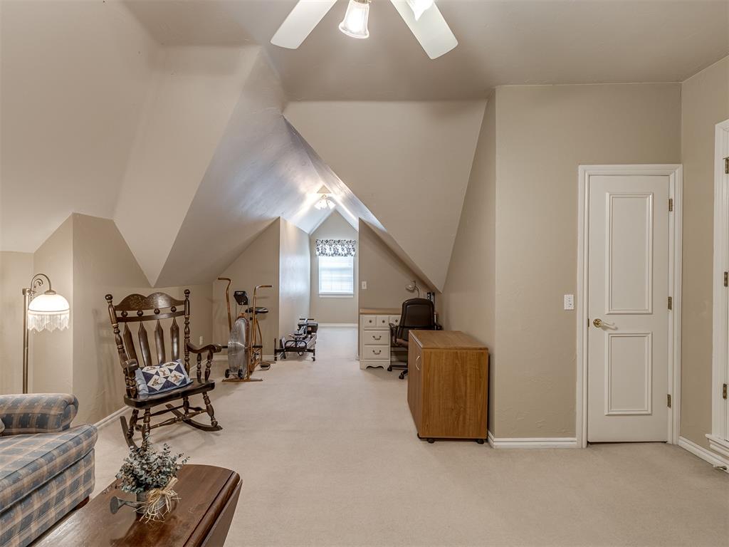 3016 Kingwood Drive