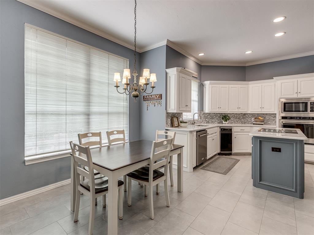 3016 Kingwood Drive