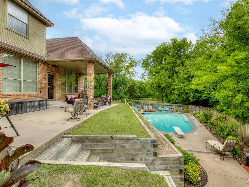 3016 Kingwood Drive