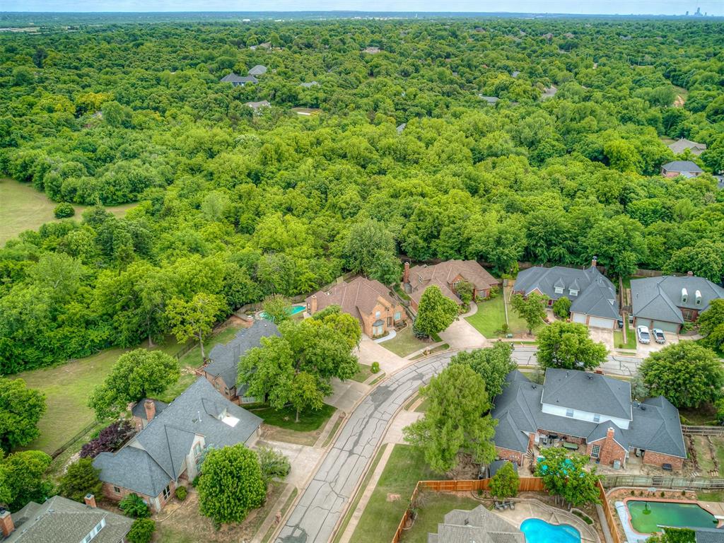 3016 Kingwood Drive