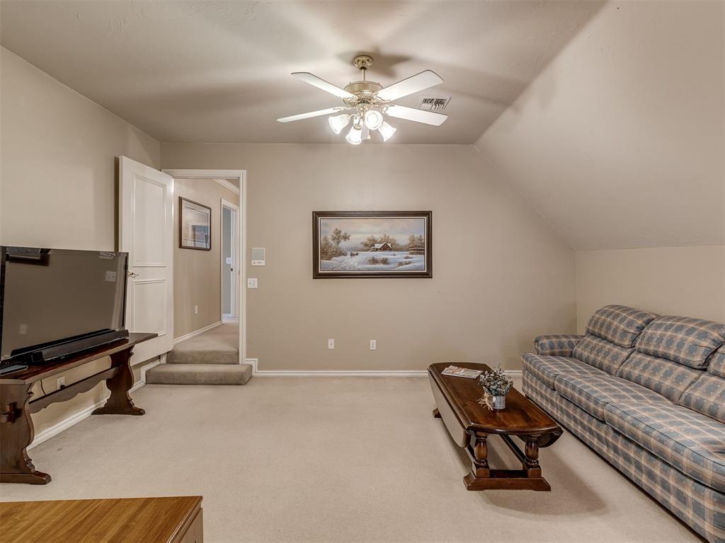 3016 Kingwood Drive