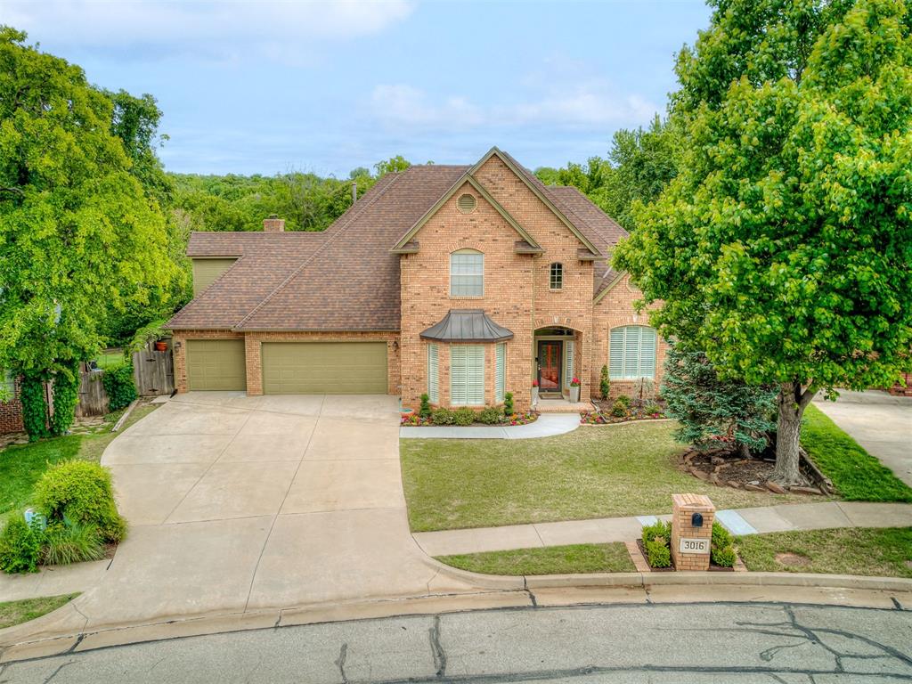 3016 Kingwood Drive