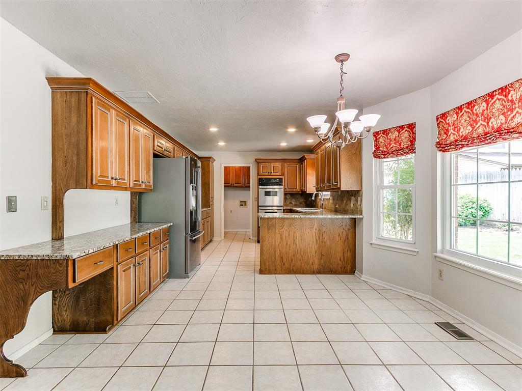 9321 Lansbrook Lane