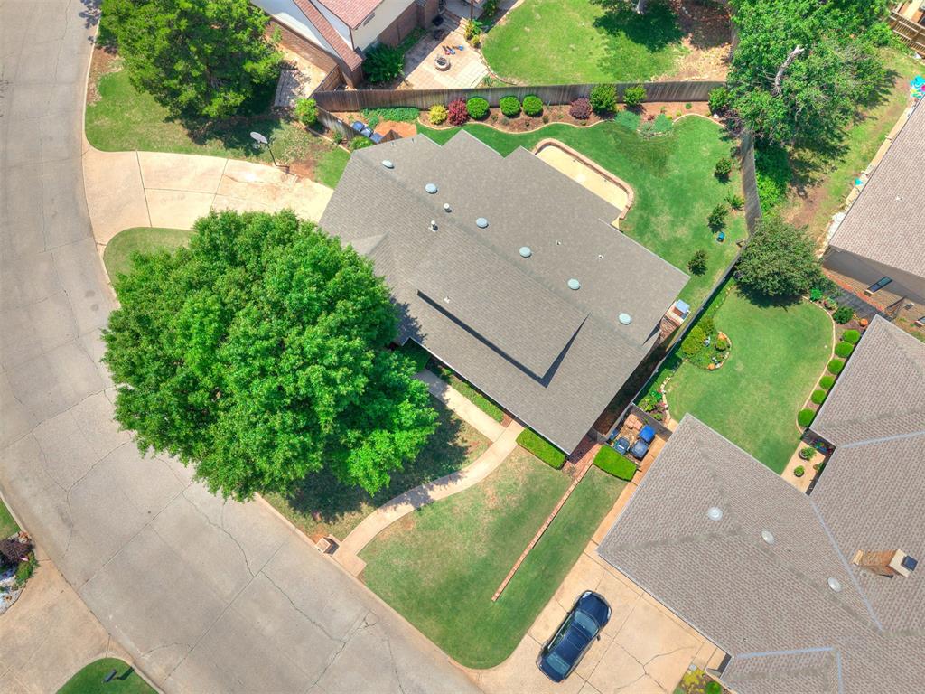 9321 Lansbrook Lane