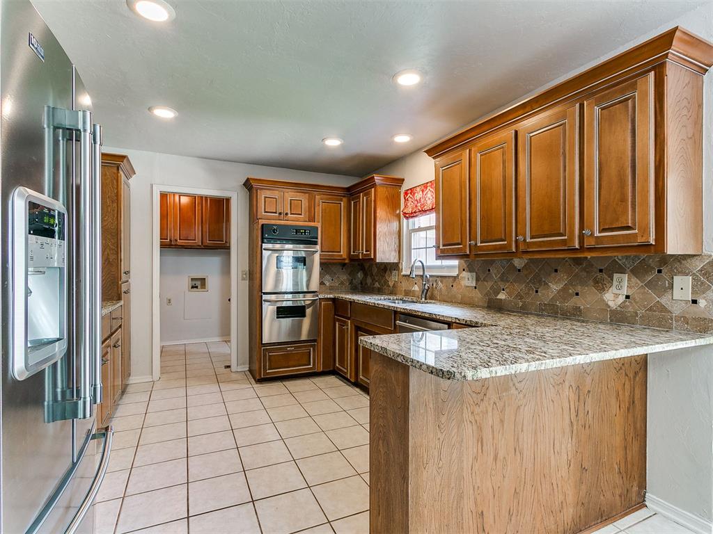 9321 Lansbrook Lane